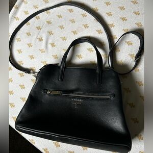 Tahari black leather purse